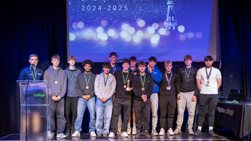 Group of sport students who won the awards