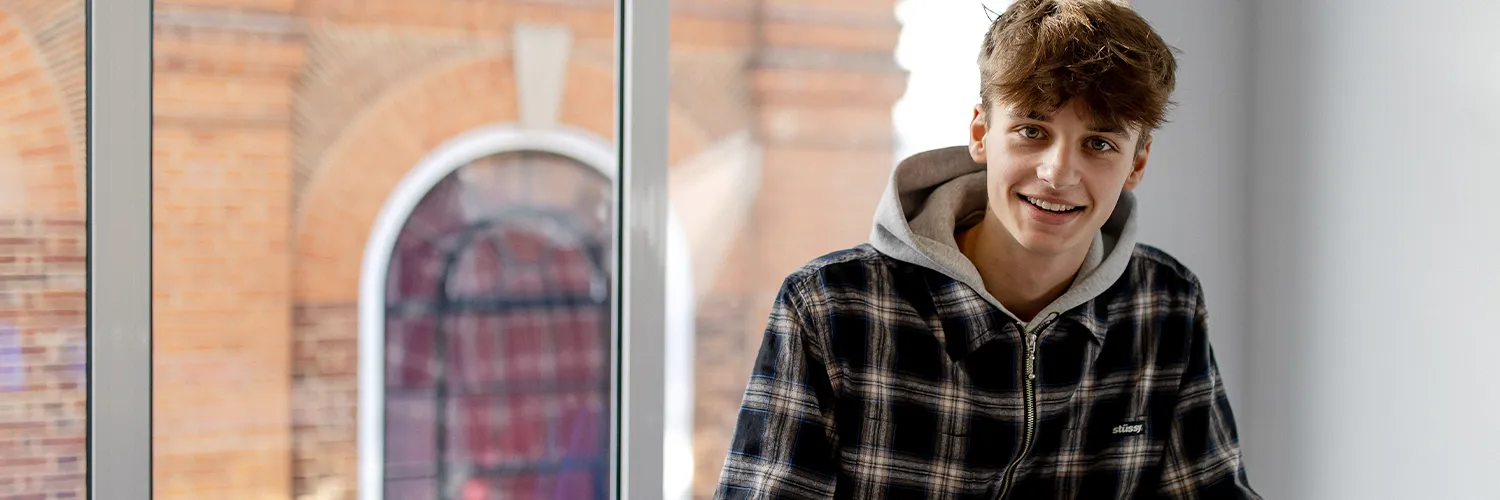 Info for former students banner