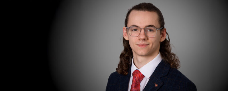 Elliott McLaggan