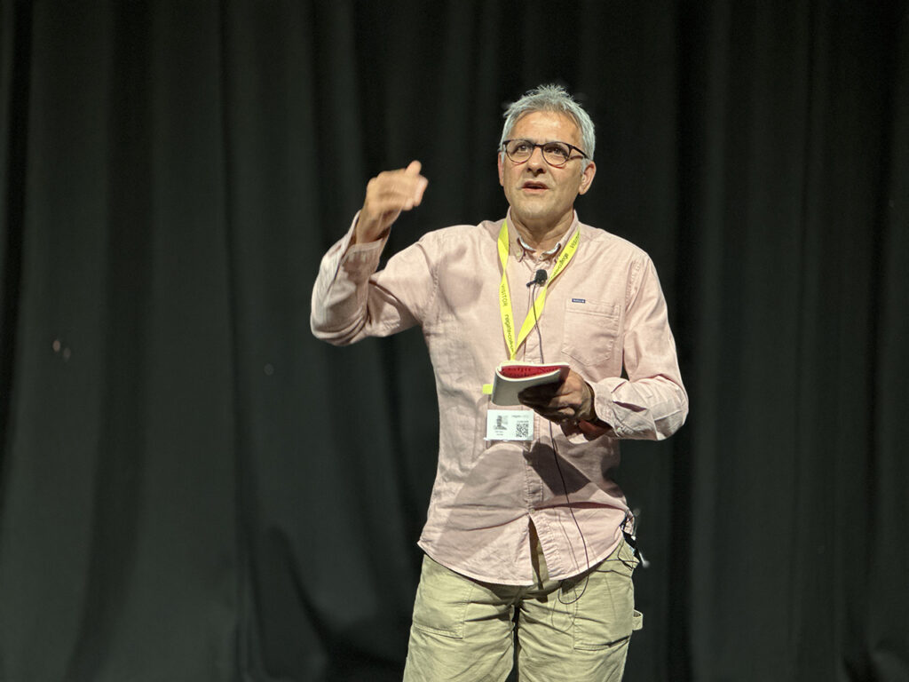 Daljit Nagra reading to the students